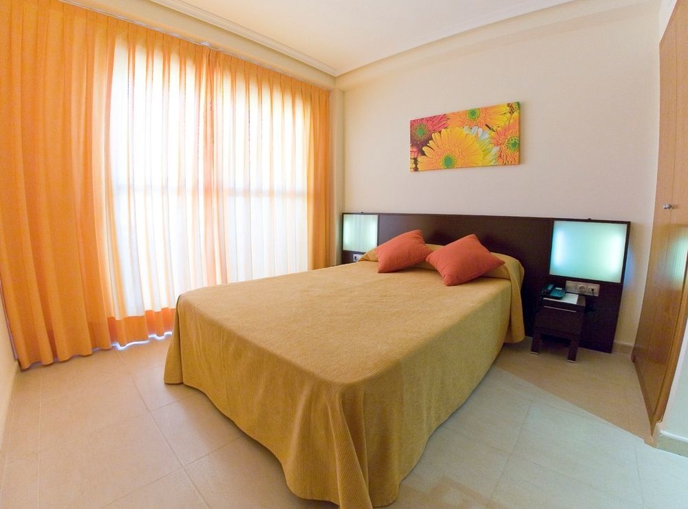 Apartahotel Marina Rey II Vera Buitenkant foto