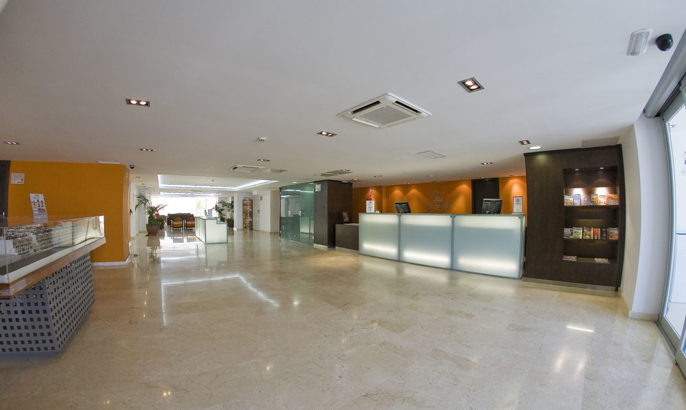 Apartahotel Marina Rey II Vera Buitenkant foto